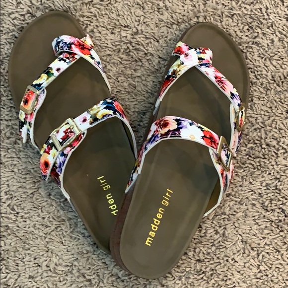 Madden Girl Shoes Madden Girl Bryceee Toe Thong Sandals Poshmark